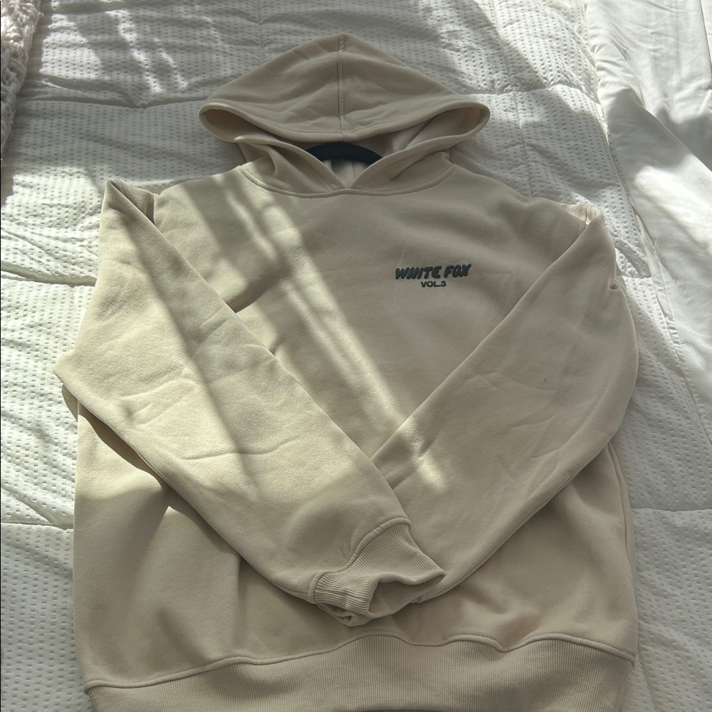 White fox Cream Hoodie - Picture 1 of 3